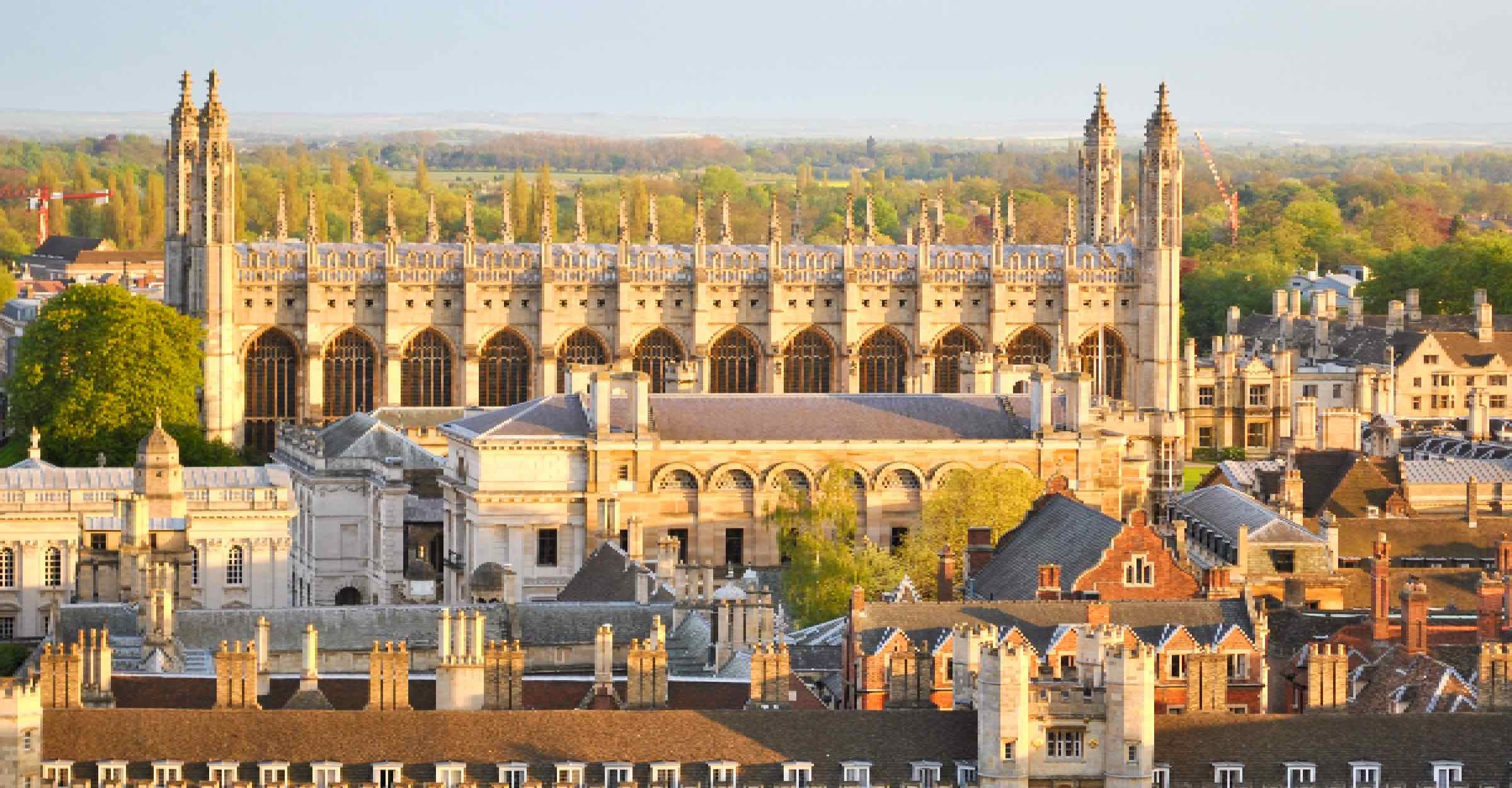 Cambridge Summer School Guide for International Students (Ages 14–17)